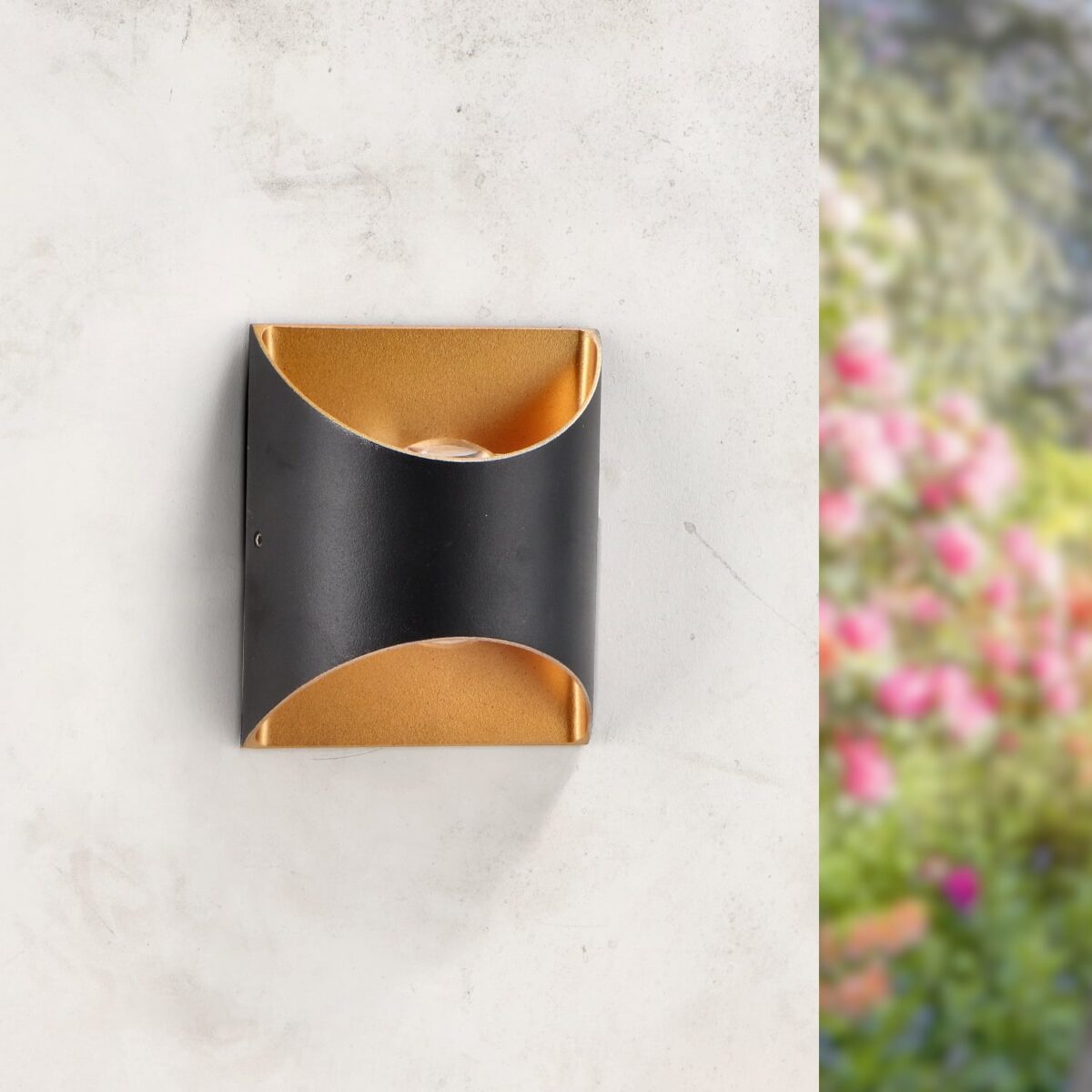Aplique de Parede Preto e Dourado LED Vera 6W 3000K IP54
